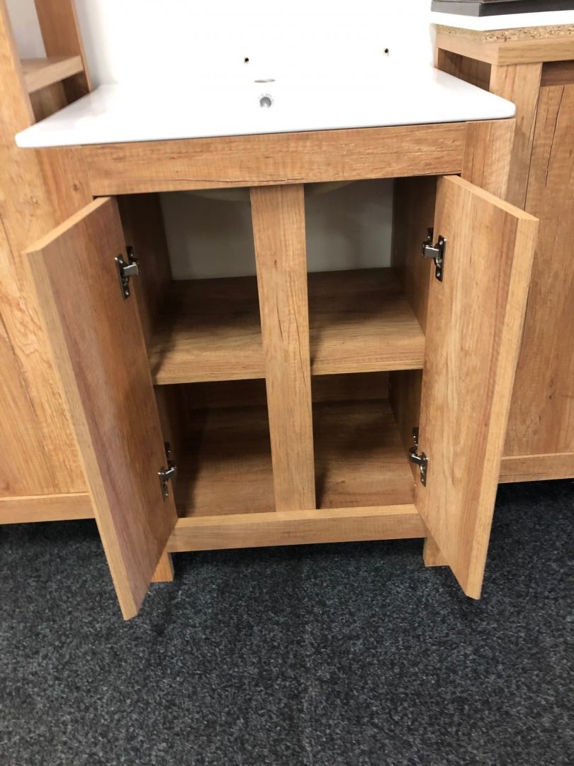 Koupelnová skříňka CLASIK 820 - pod umyvadlo 60