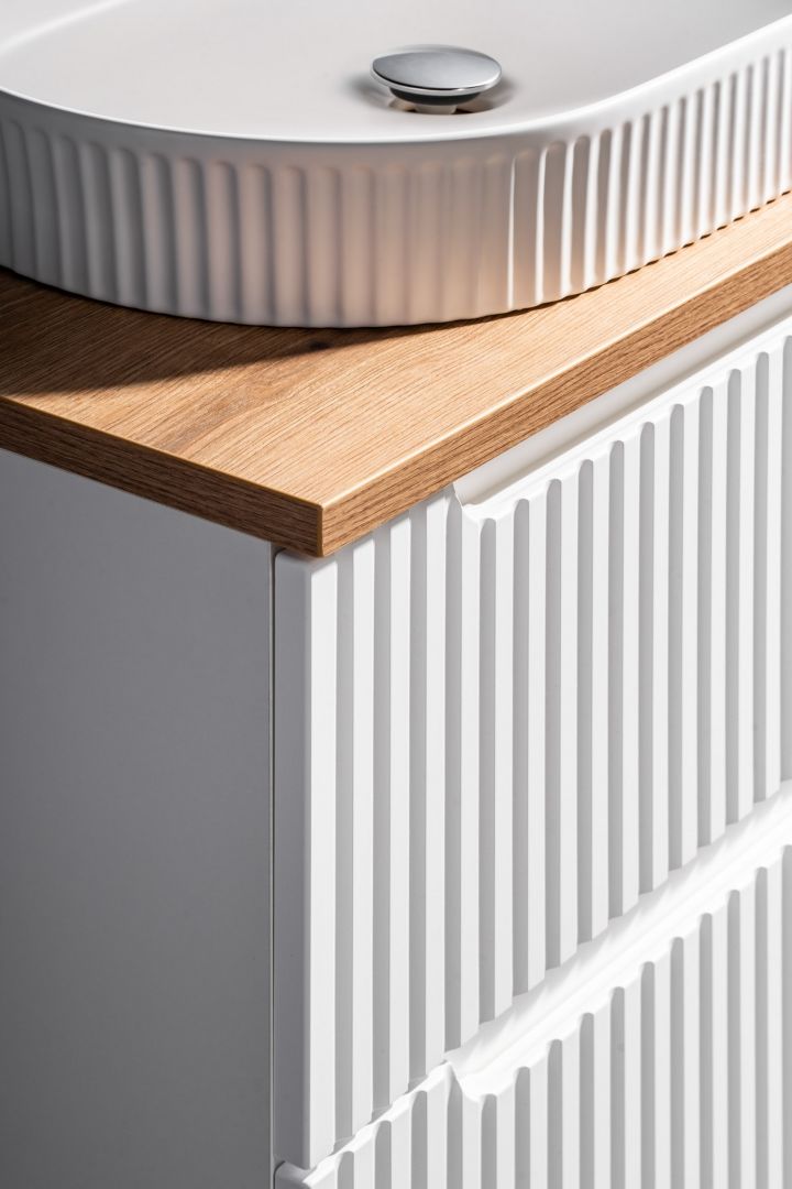 Koupelnová skříňka NOVA BÍLÁ 83-30 1D - závěsná